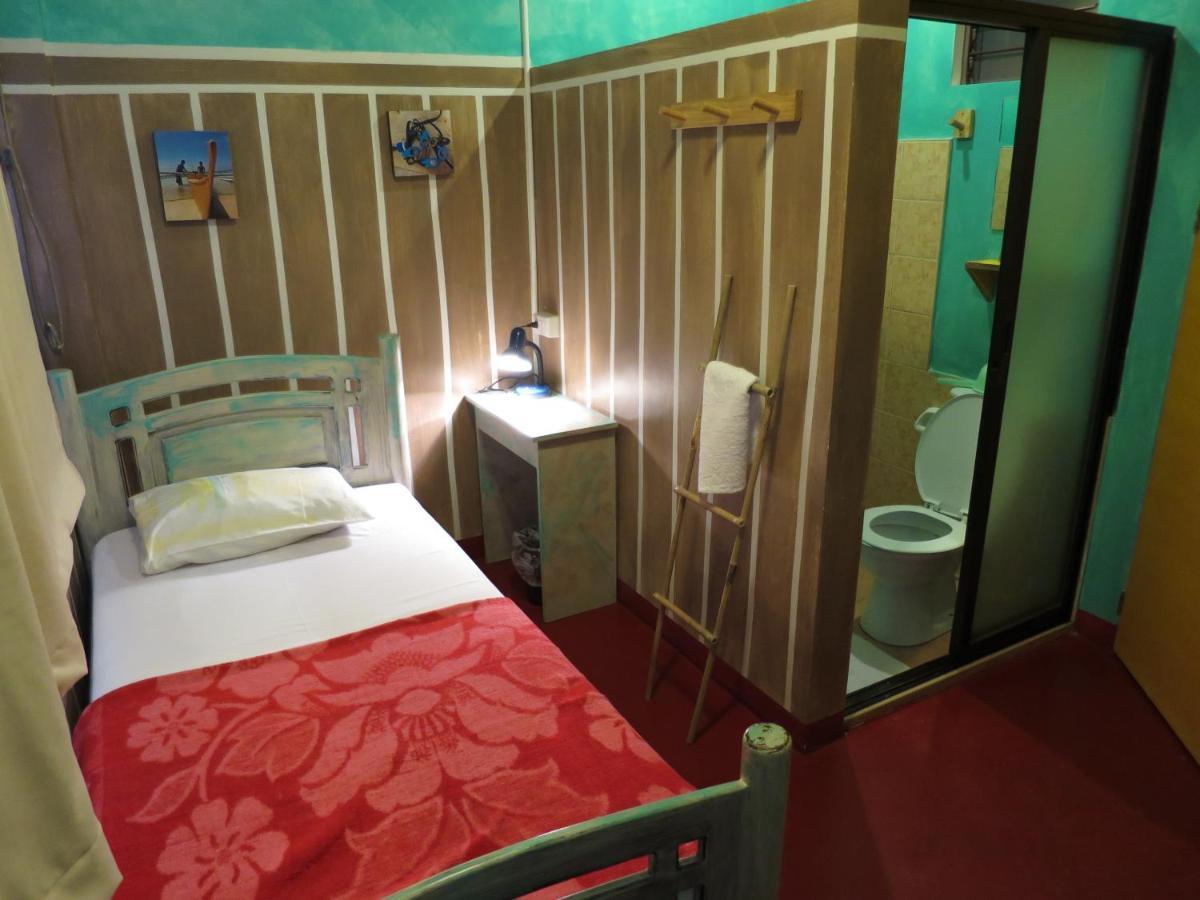 Gabby'S Bed & Breakfast Dumaguete City Exteriér fotografie